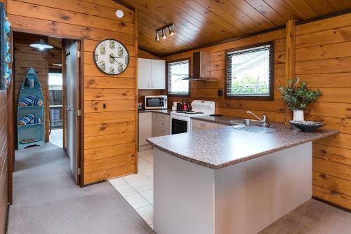 Sea-batical - Auckland Holiday Home
