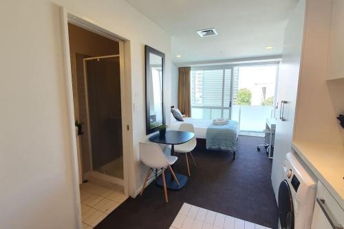 Apartamento Central Studio With Balcony Views And Free Wifi