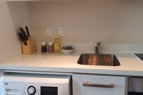 Apartamento Central Studio With Balcony Views And Free Wifi