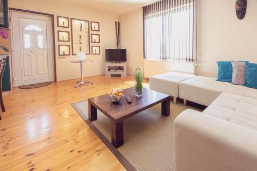 Apartman Szanyi