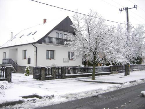 Hostal Bettina Vend�gh�z