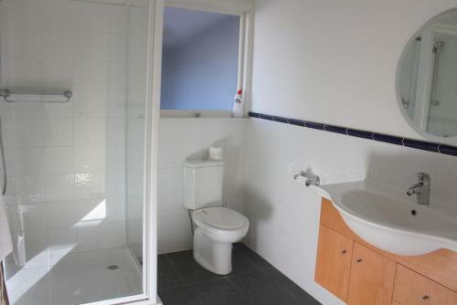 6 Denby Place