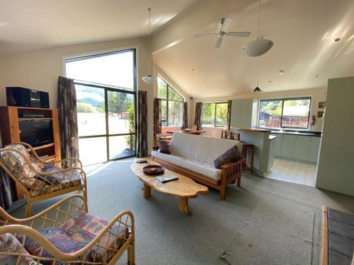 82 Jacks Pass Road