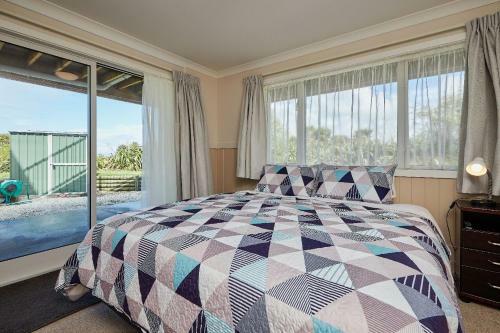 Kakatu Retreat Bed & Breakfast