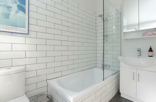 Studio 488 - Napier Holiday Apartment