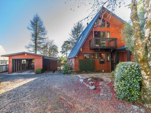 Mountain House - National Park Holiday Home