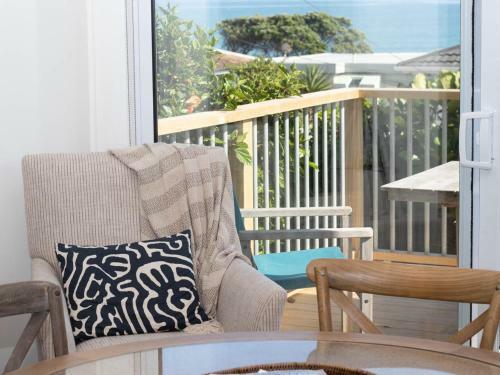 Blue Water Cottage - By The Sea