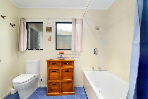 Lancashire Fold - Ngongotaha Holiday Home