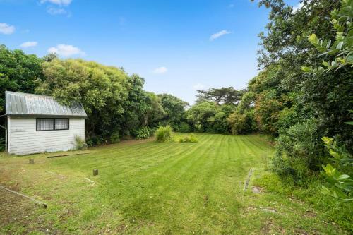 Wharerata - Otaki Beach Holiday Home