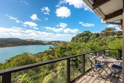 Baywatch - Waiheke Escapes