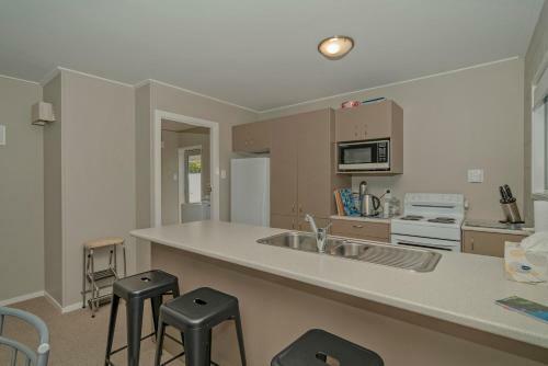 Paua Time - Pauanui Holiday Home