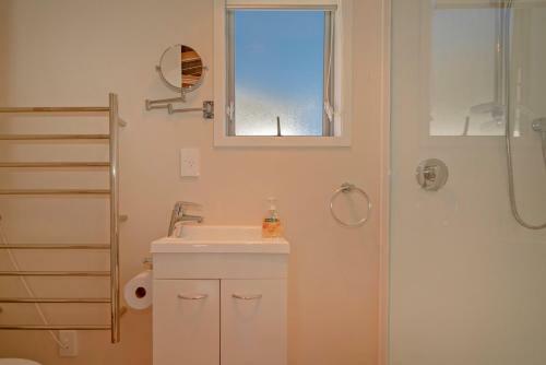 Paua Time - Pauanui Holiday Home
