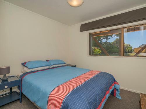 Bach On Boulevard - Pauanui Holiday Home