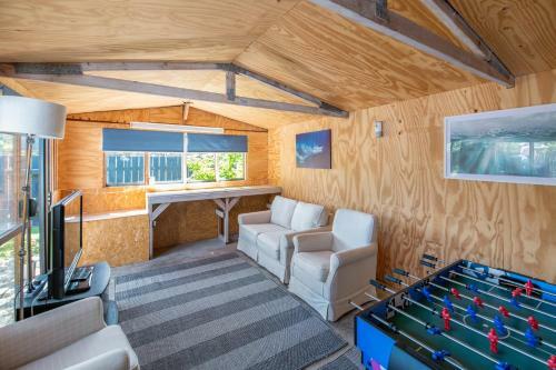 Papamoa Beach Pad - Papamoa Holiday Home