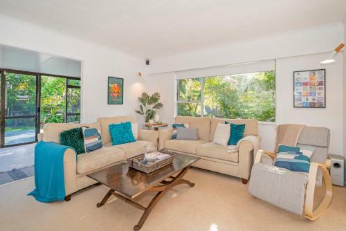 Patton's Place - Pauanui Holiday Home