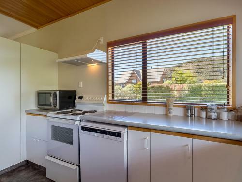 Relax At Wanaka - Wanaka Holiday Home With Wifi