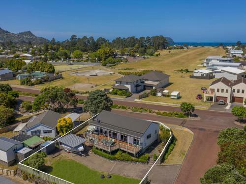 Harbour View Haven - Pauanui Holiday Home