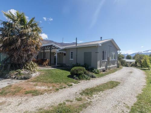 Central Sweetie - Wanaka Holiday Home