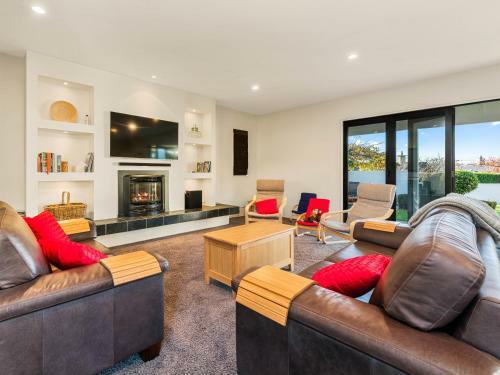 Willowridge Escape - Wanaka Holiday Home