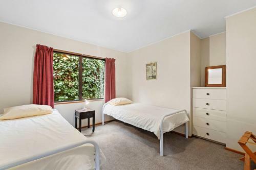 Sycamore Place - Wanaka Holiday Home