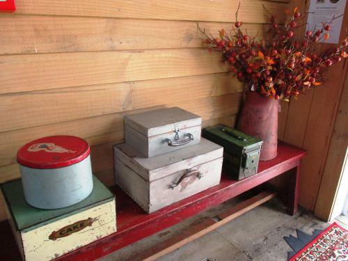 Owls Nest Motel
