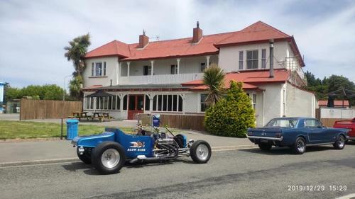 South Rakaia Hotel