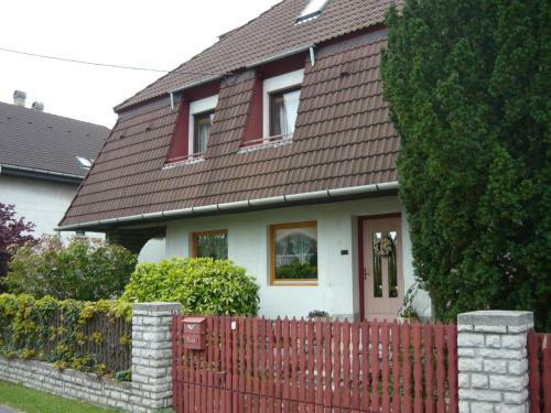 Hostal F�vesi Vend�gh�z