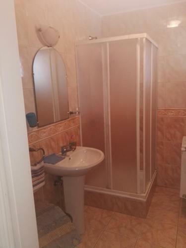 Kis-barbara Apartman