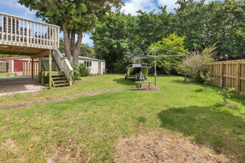 The Bourne Sanctuary - Russell Holiday Home