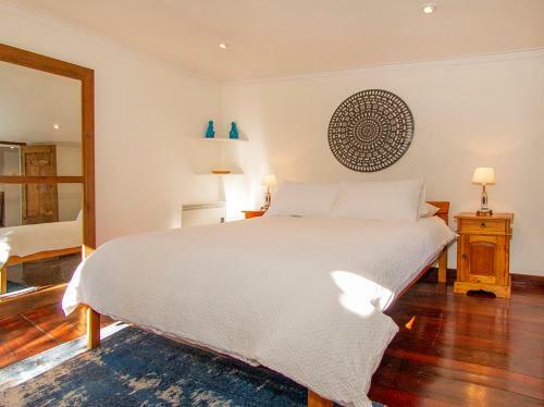 Tairua Treehouse - Tairua Holiday Home