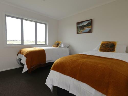 Acaia Lodge - Te Anau Holiday Home