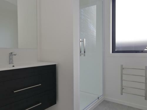 Lake House - Te Anau Holiday Home