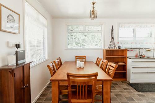 Alpine House - Turangi Holiday Home