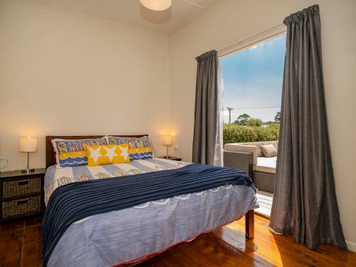 Pipi Palace - Whangamata Bach