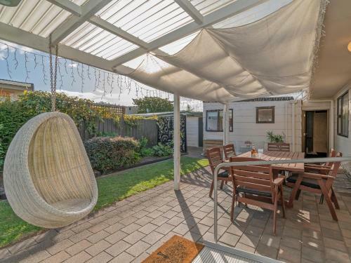 Caddy Shack - Whangamata Holiday Home