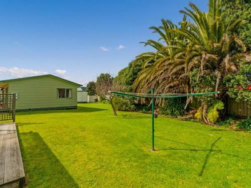 Endeavour Cottage - Whitianga Holiday Home