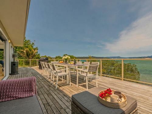 Seaview Serenity- Whitianga Holiday Home