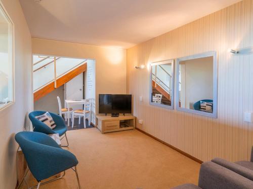 Seaview Serenity- Whitianga Holiday Home