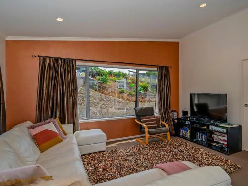 Ohuka - Whitianga Holiday Home
