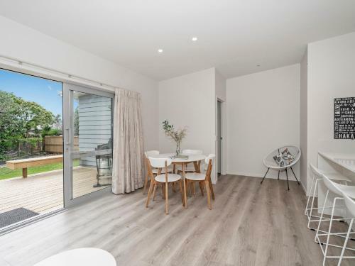 Endless Summer - Whitianga Holiday Home