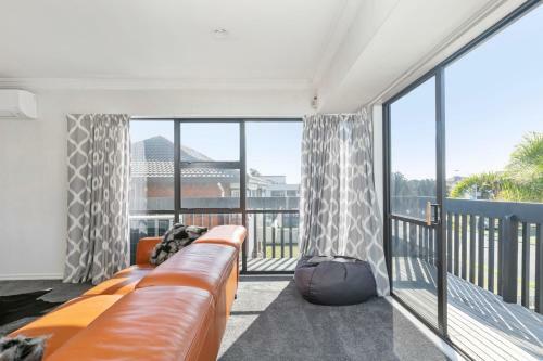 Sol En Casa - Mount Maunganui Holiday Home