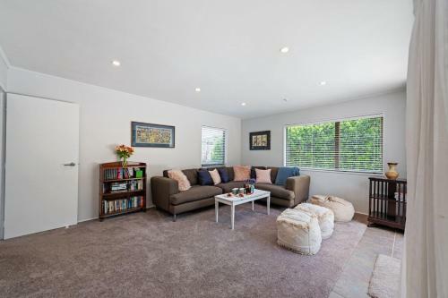 Bach Relax - Mt Maunganui Holiday Home