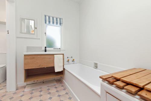 Pitau Paradise - Mt Maunganui Holiday Home