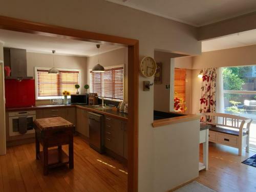 Macadamia Retreat - City Central Hygge