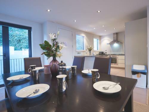Ridge View Apartment - Queenstown Apartment