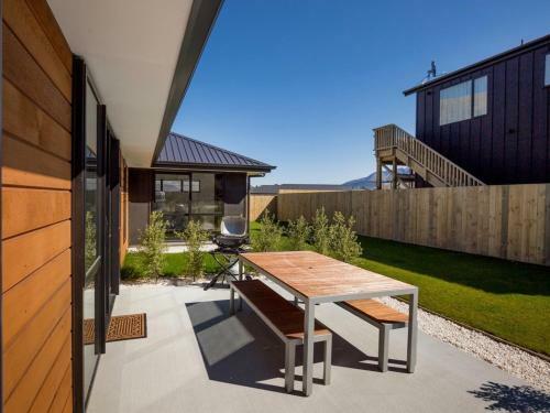 Dolce Vita - Queenstown Holiday Home