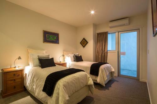 Queenscliff Villa - Outstanding Views And Close To Town