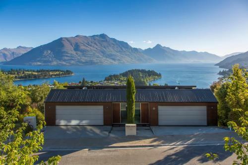 Queenscliff Villa - Outstanding Views And Close To Town