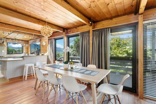 Sublime Escape - Queenstown Holiday Home