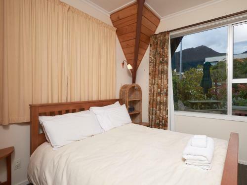 Rest And Relax - Queenstown Holiday Home